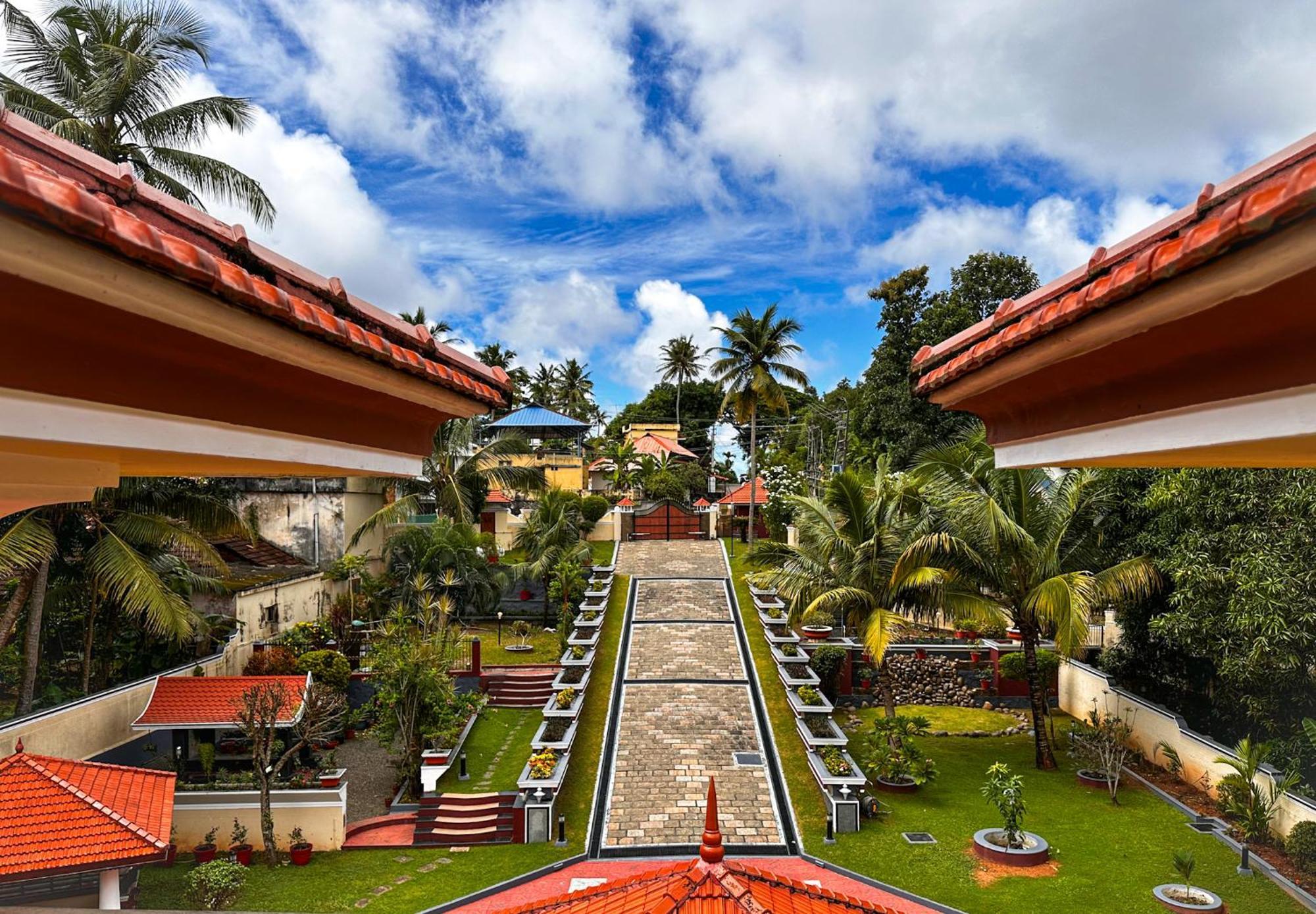 Parvathy Serenity In Varkala Attingal Экстерьер фото