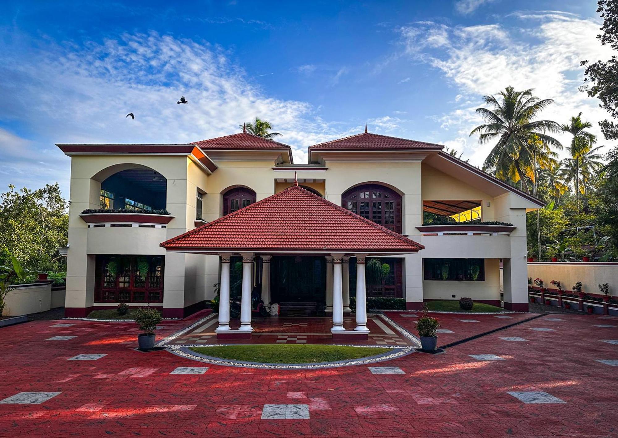 Parvathy Serenity In Varkala Attingal Экстерьер фото